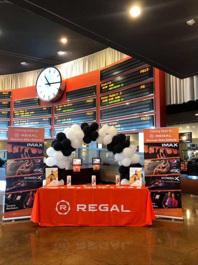 Regal Sherman Oaks Galleria