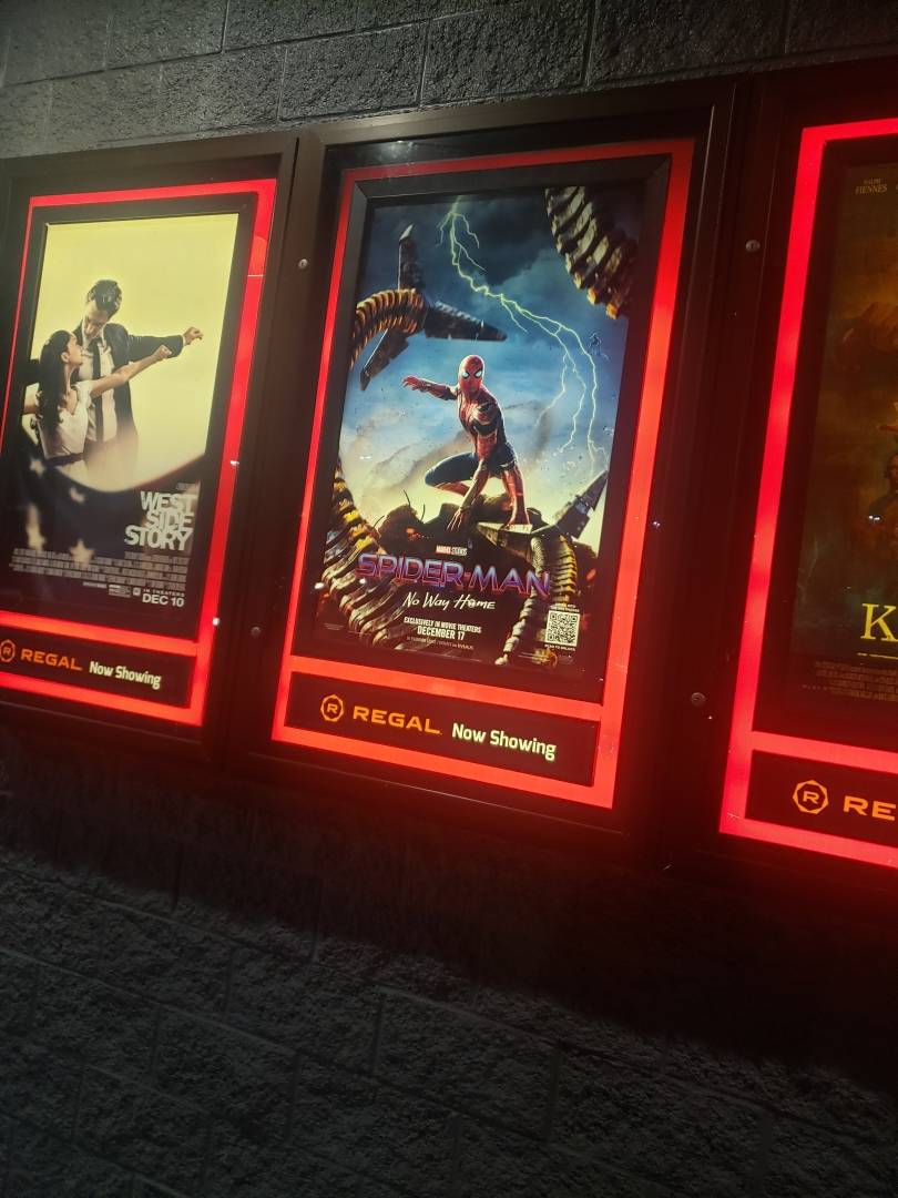 Regal Hollywood Cinemas - Gainesville