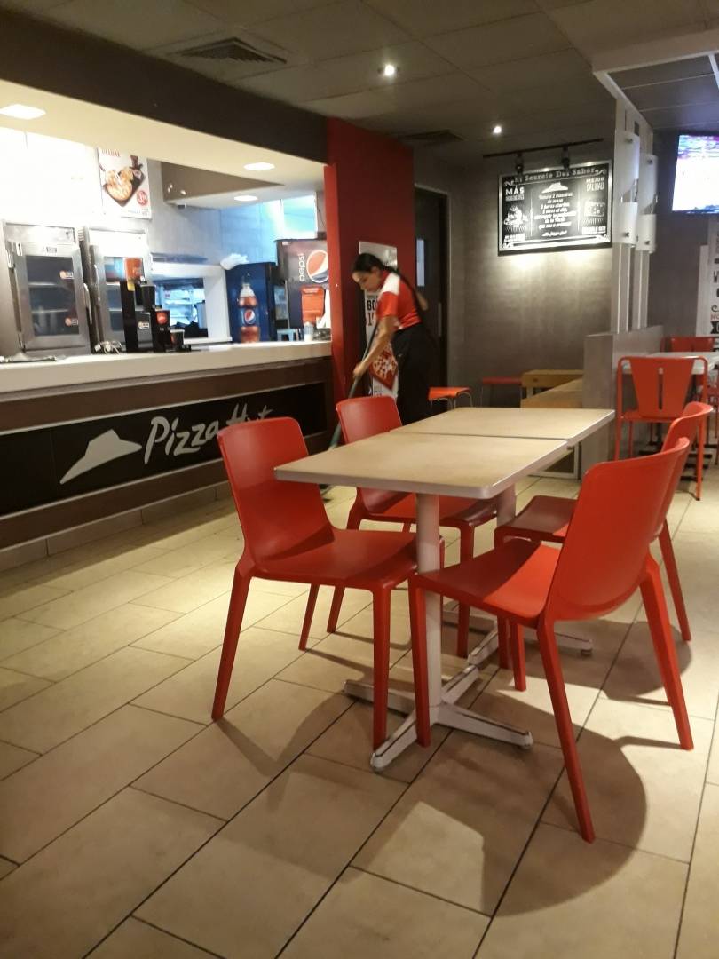 Pizza Hut