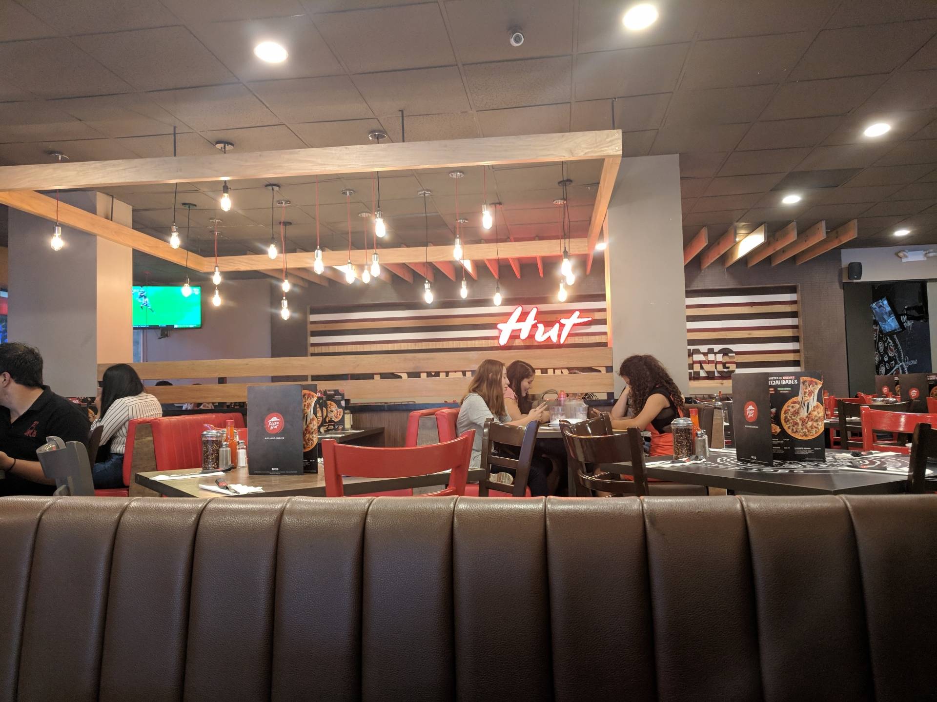 Pizza Hut