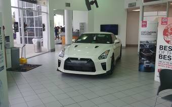 HGreg.com Nissan Puente Hills