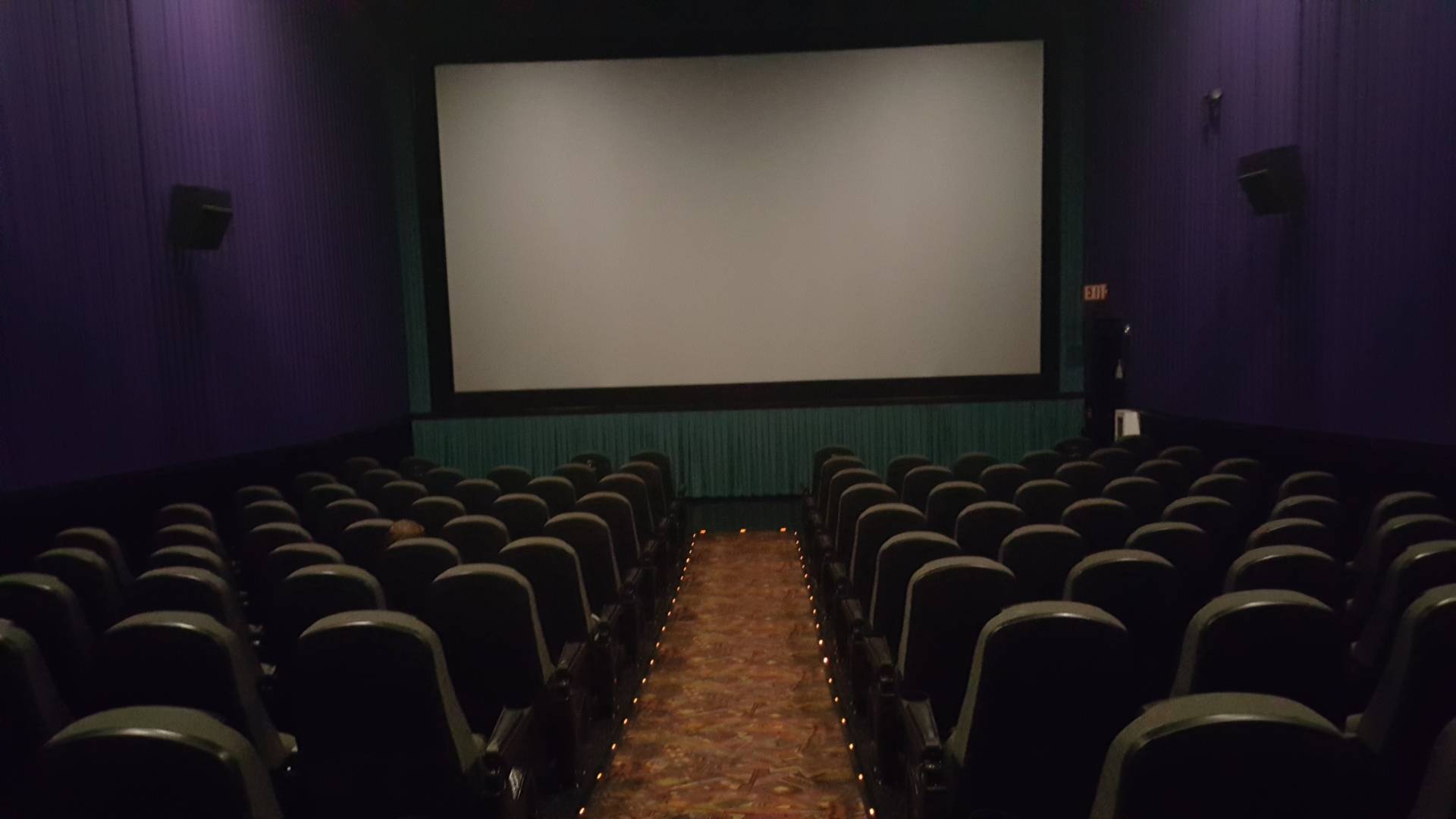 Regal Hollywood - Port Richey