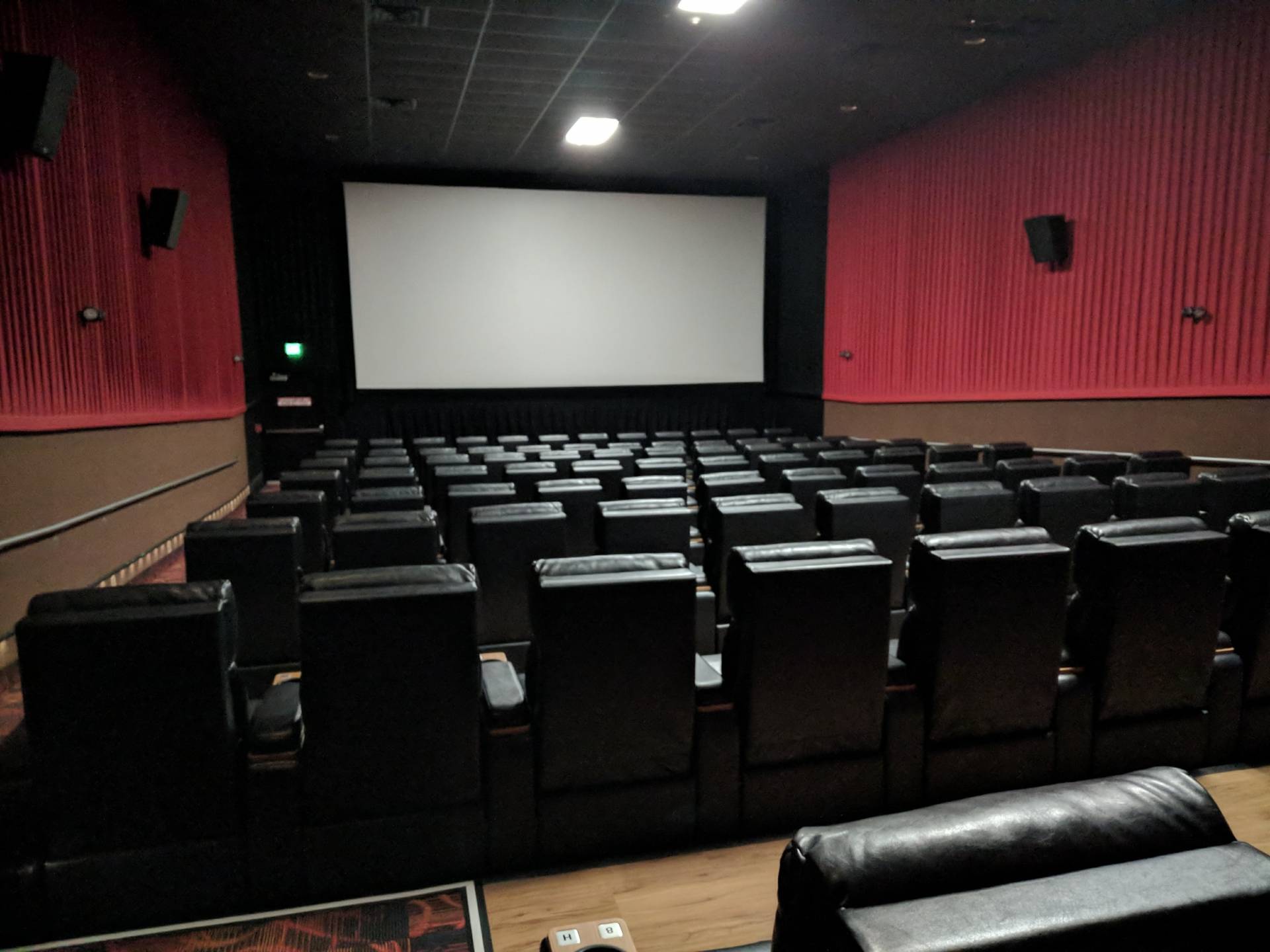Regal Arnot Mall