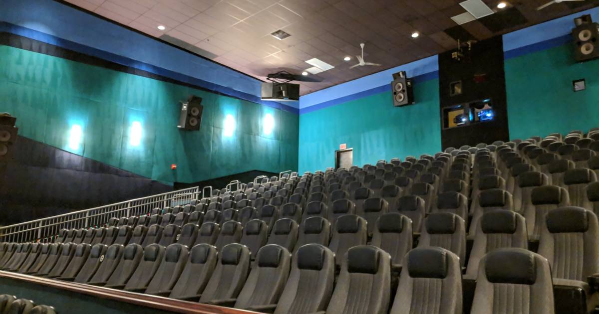 Regal Edwards Long Beach ScreenX & IMAX in Long Beach: contact details ...