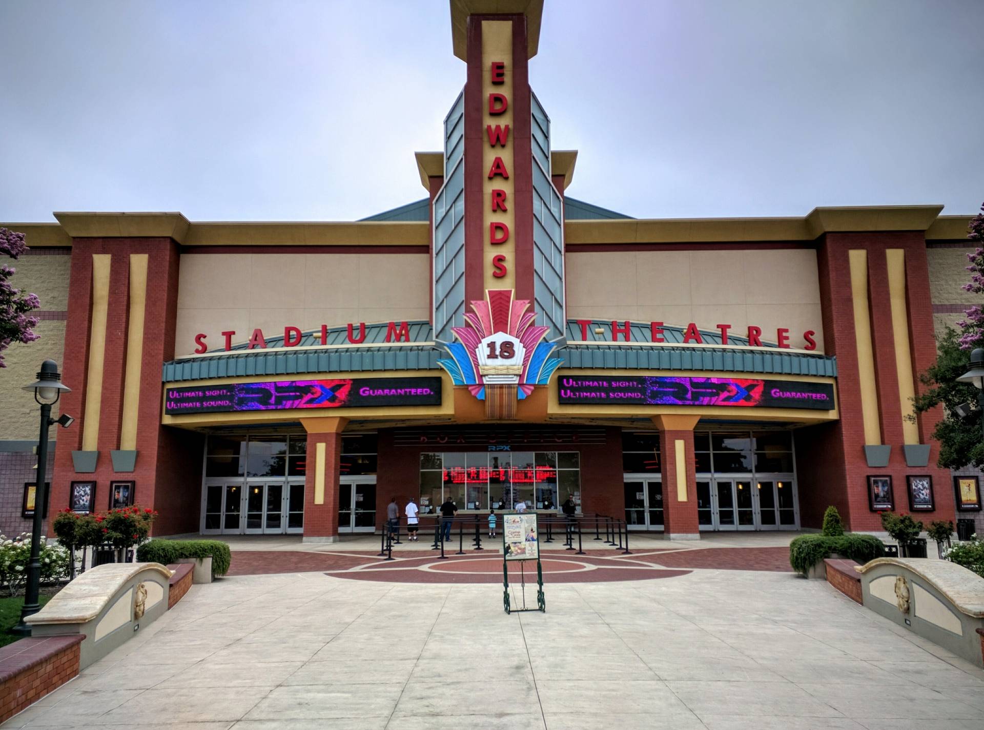 Regal Edwards Corona Crossings & RPX
