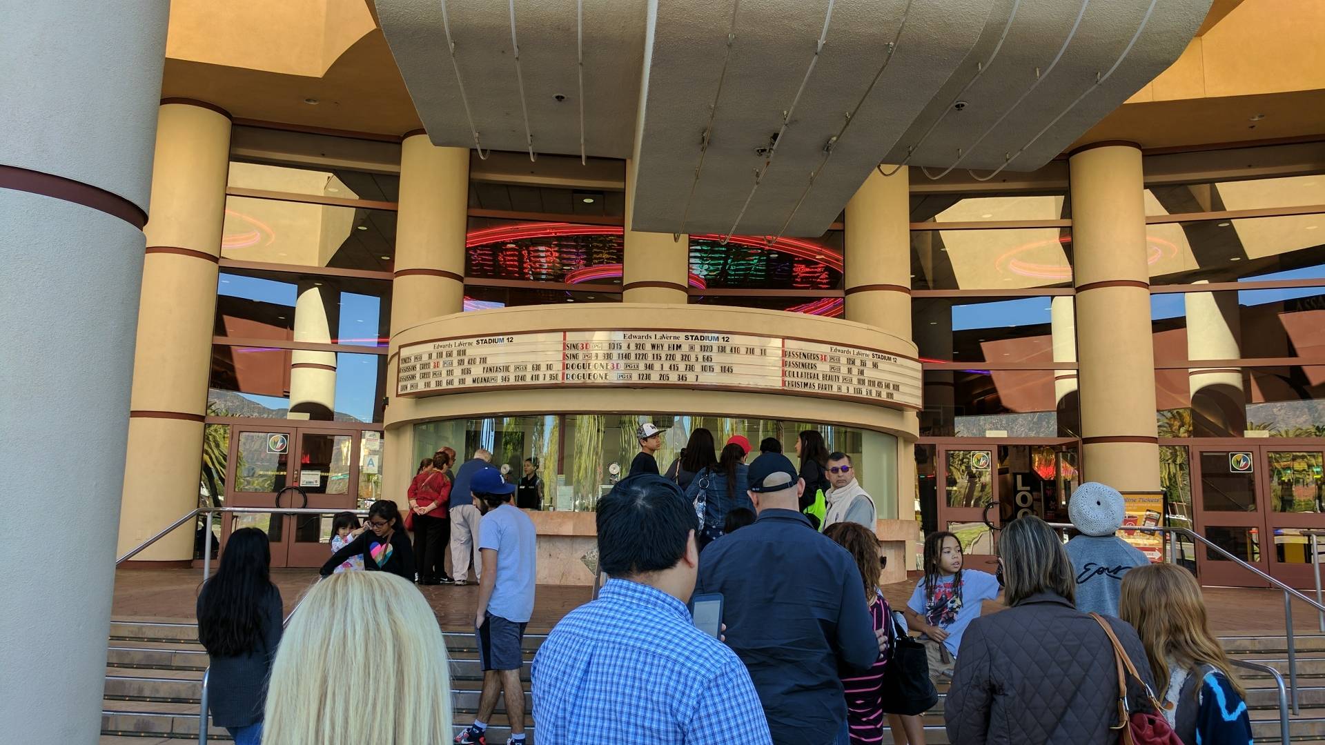 Regal Edwards La Verne