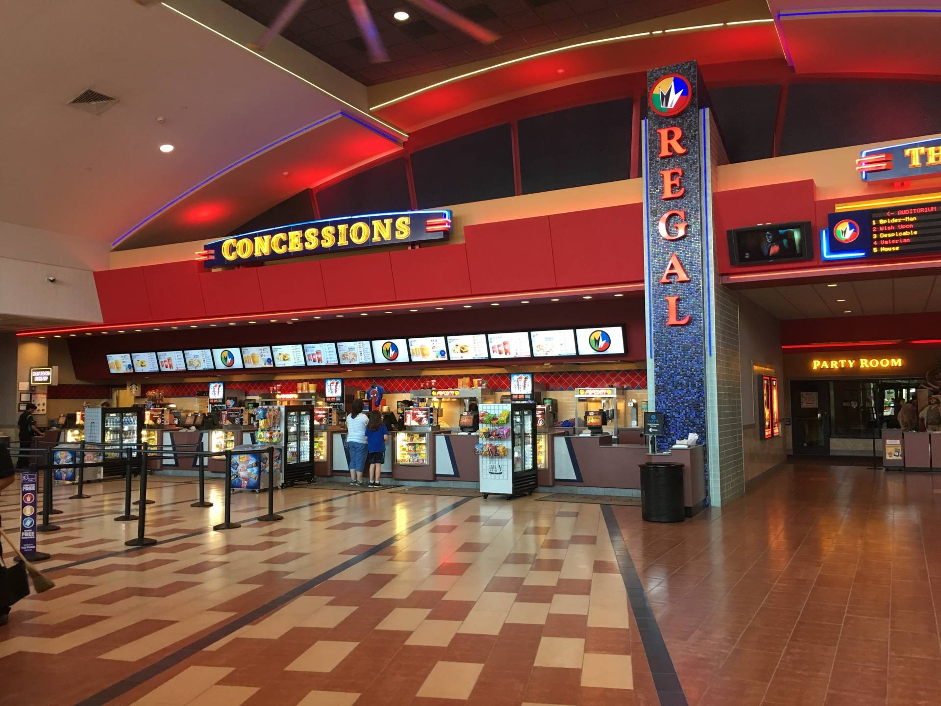 Regal Deer Park & IMAX