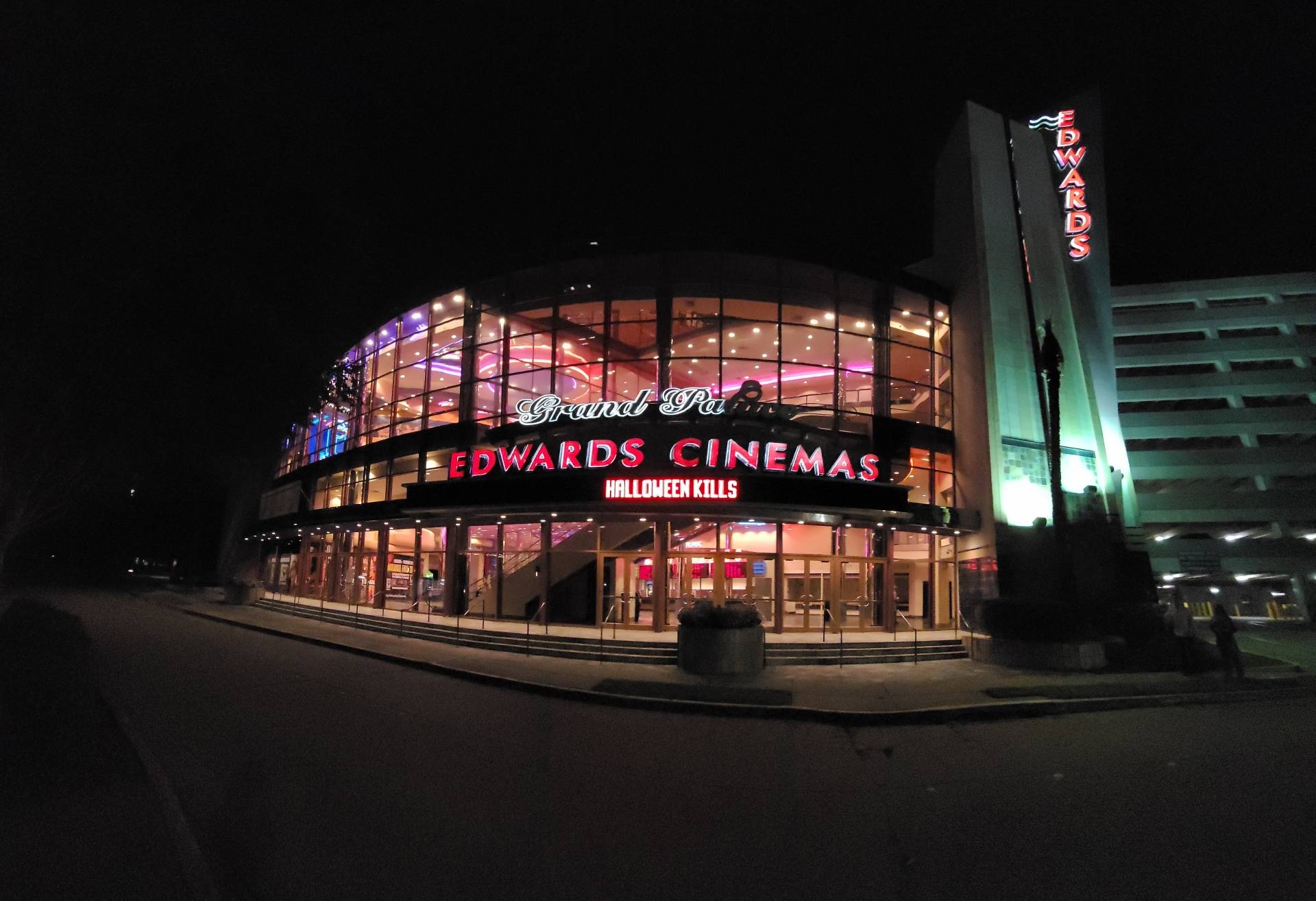 Regal Edwards Greenway Grand Palace ScreenX & RPX