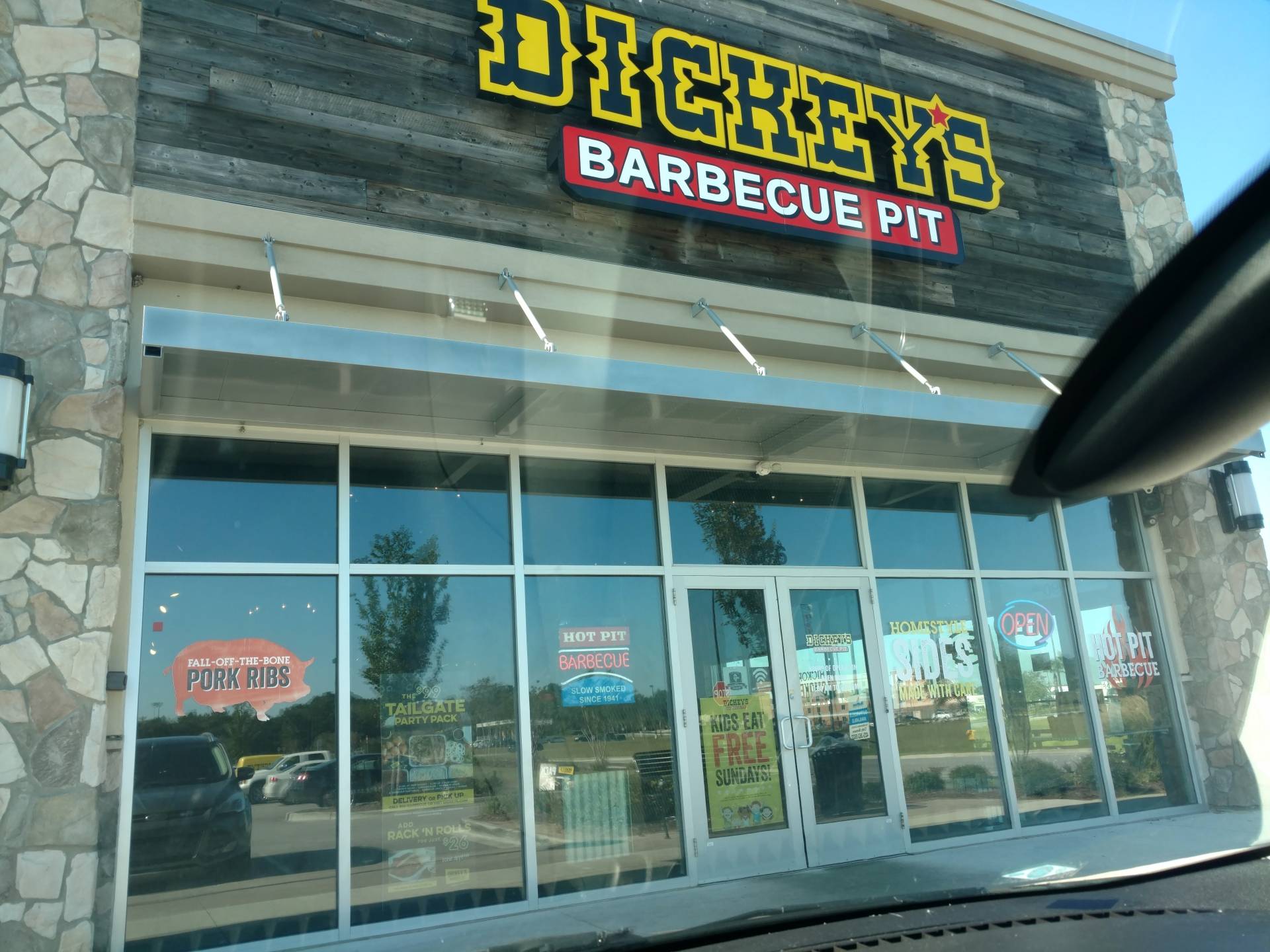 Dickey's Barbecue Pit
