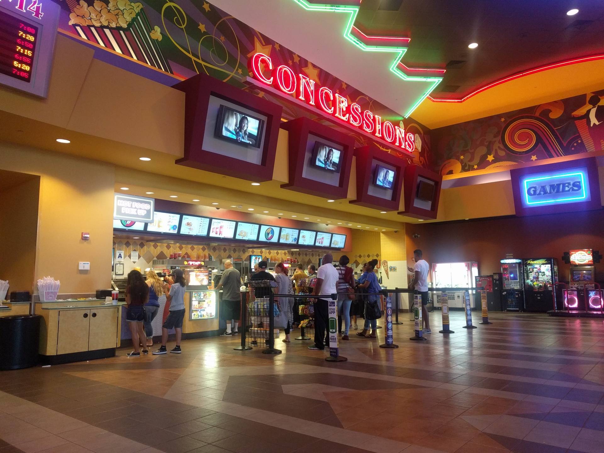 Regal Edwards Eastvale Gateway