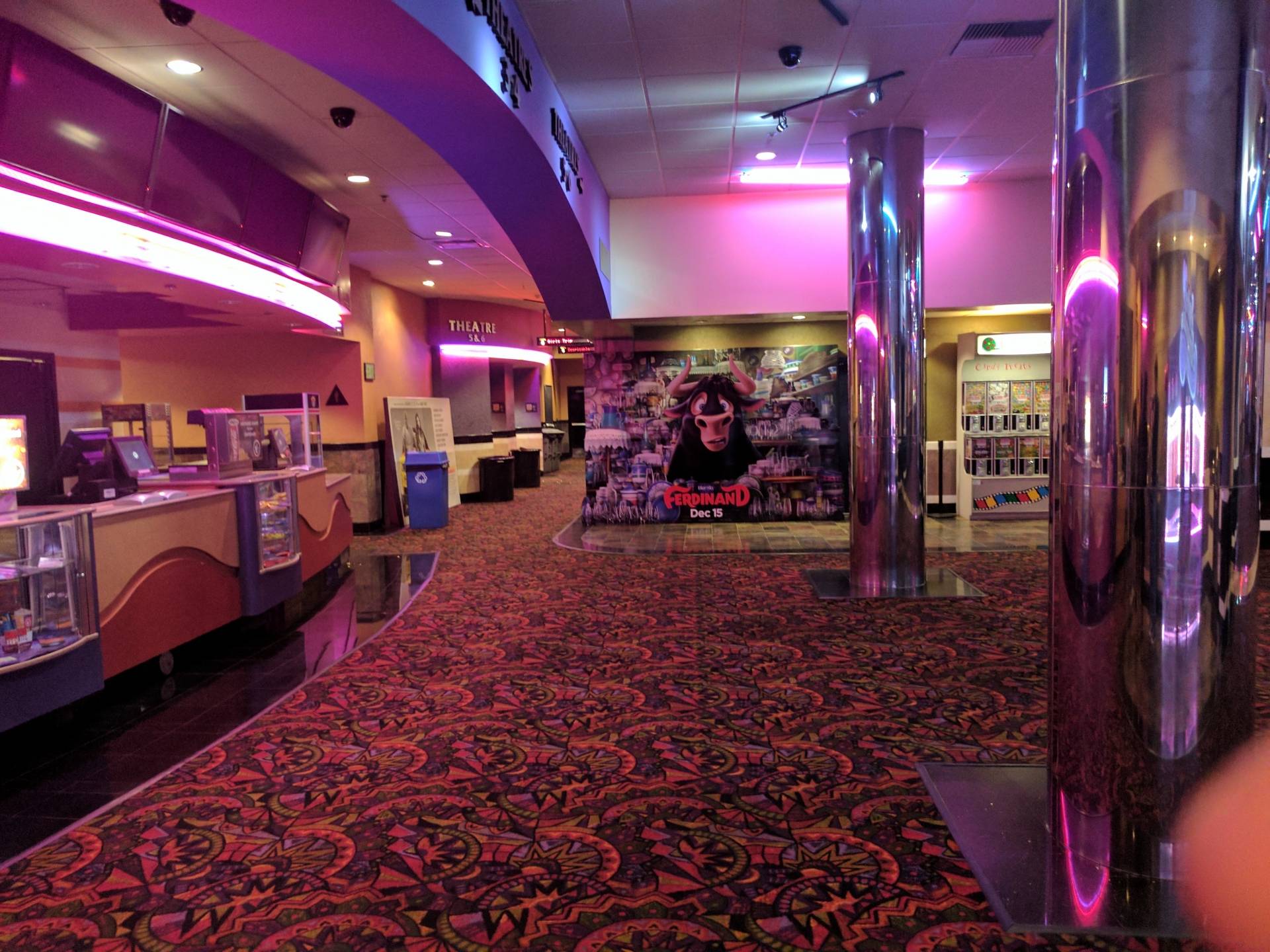 Regal Mira Mesa 4DX, IMAX & RPX