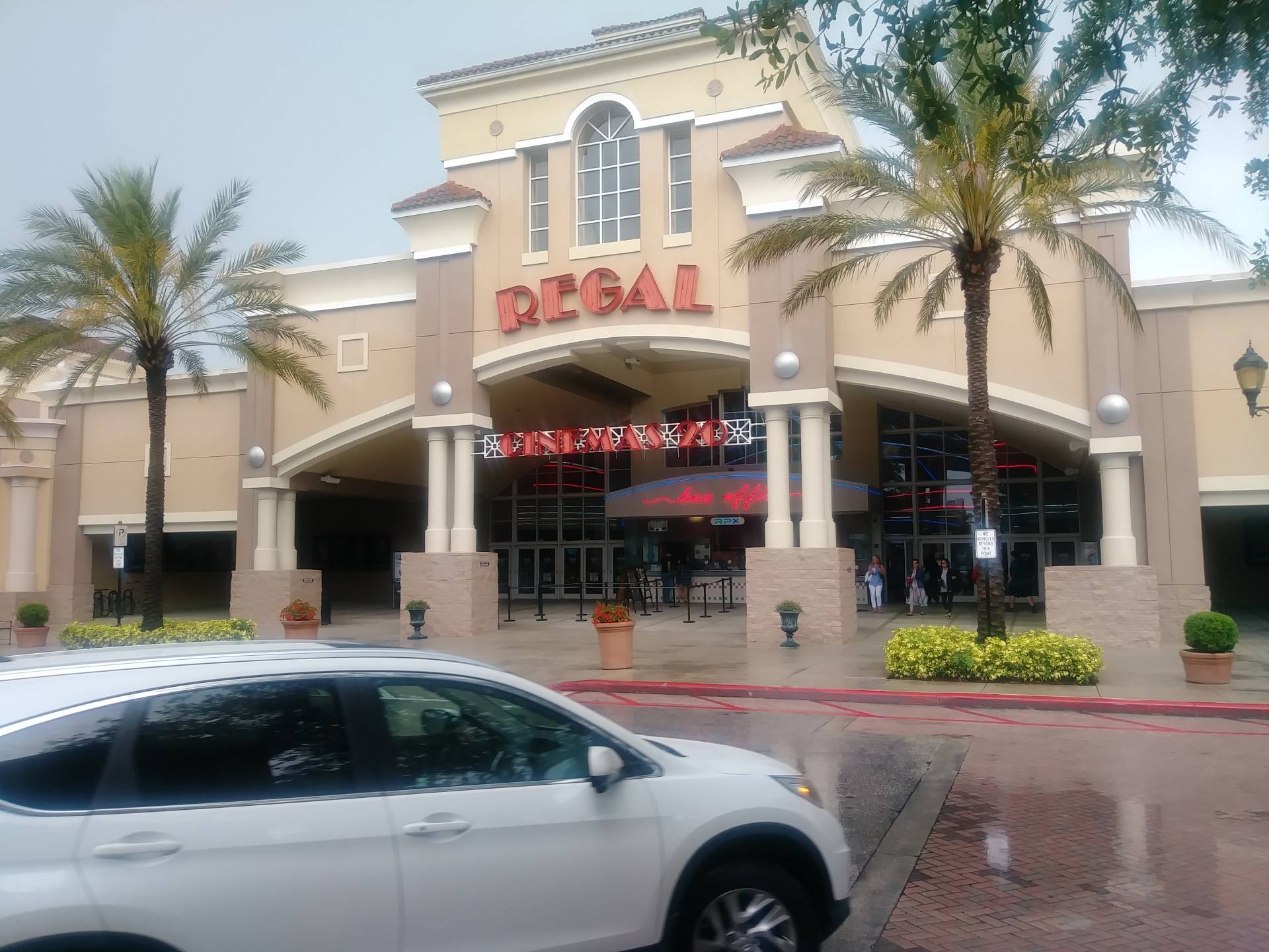 Regal Winter Park Village & RPX