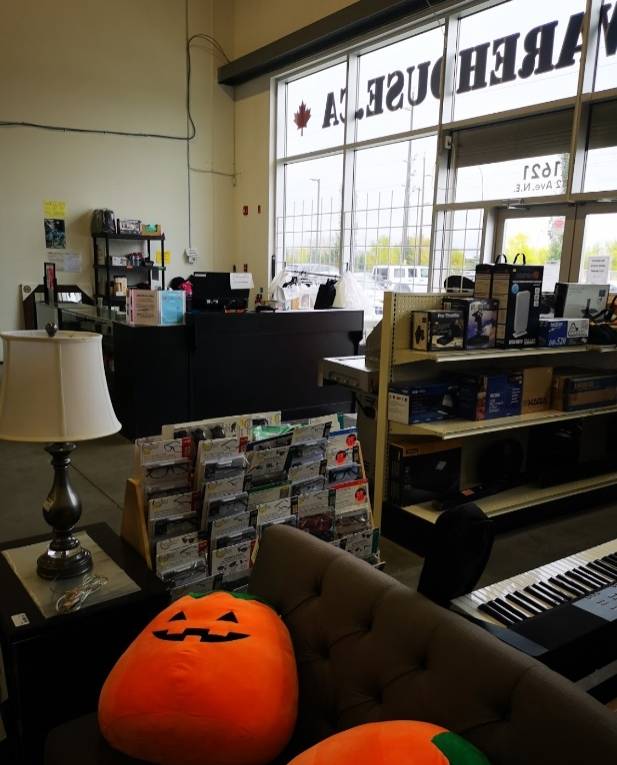 Wholesale Warehouse