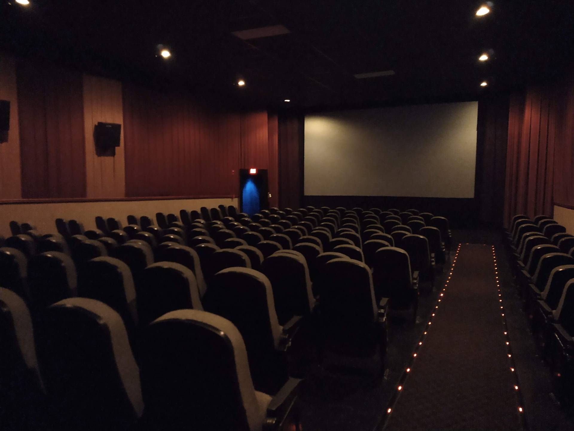 Regal Boone Cinema