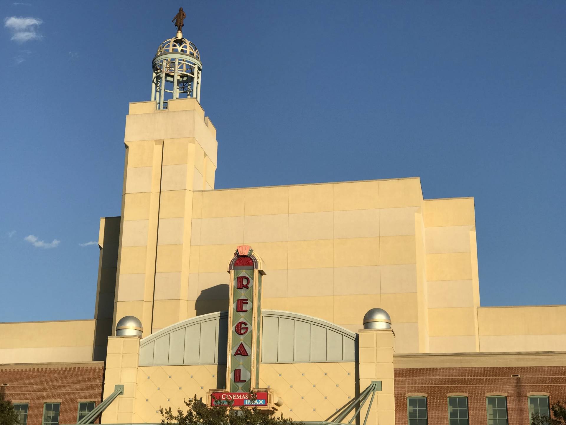 Regal Mall Of Georgia & IMAX