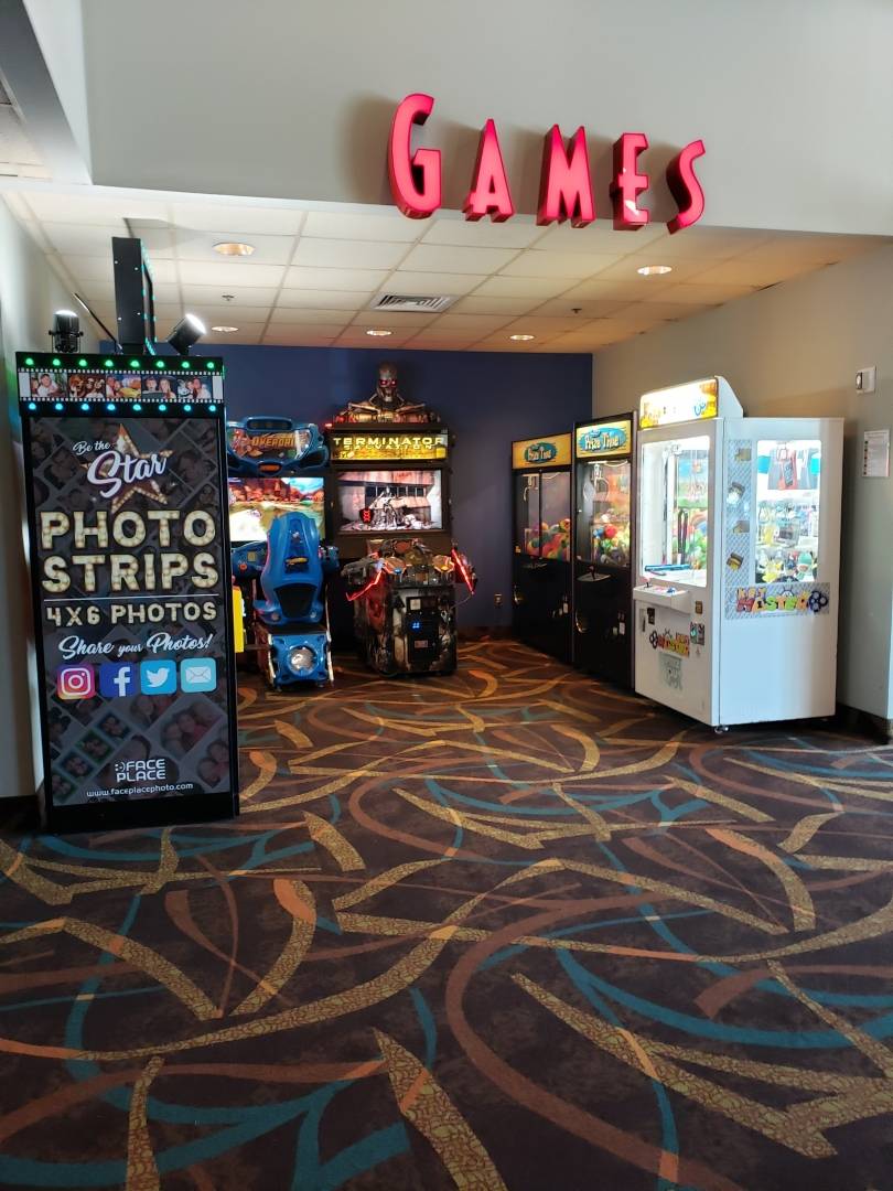Regal Ronkonkoma