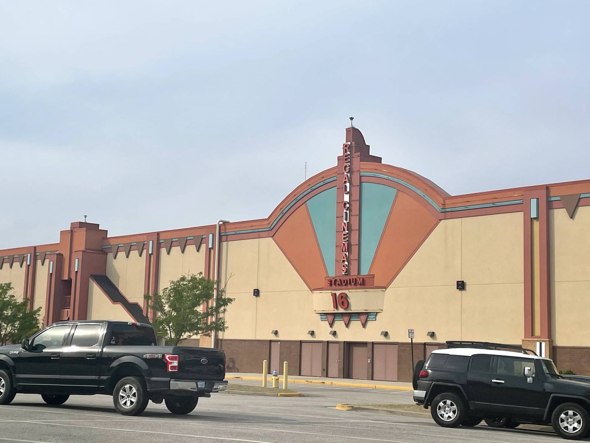 Regal Southpark Mall