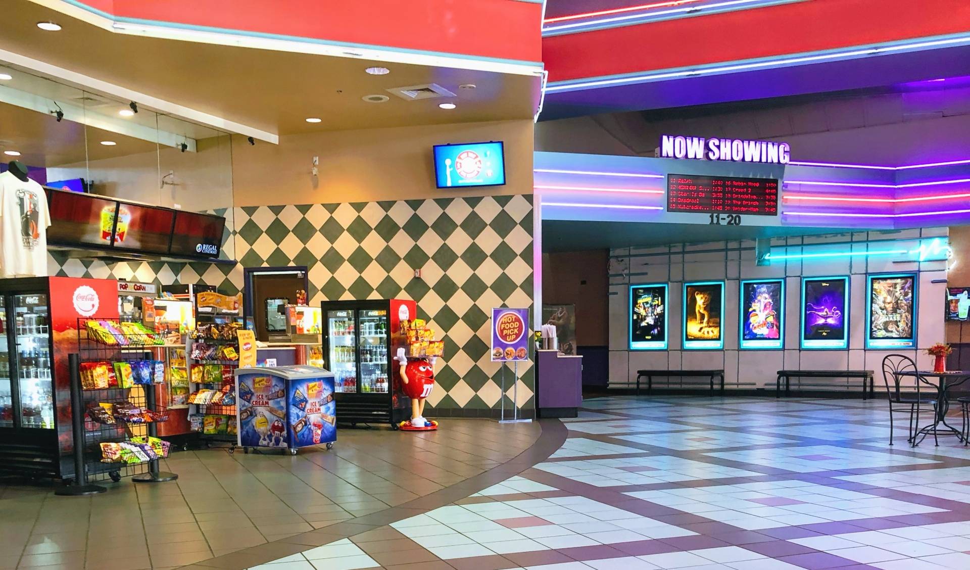 Regal Avenues 4DX & RPX