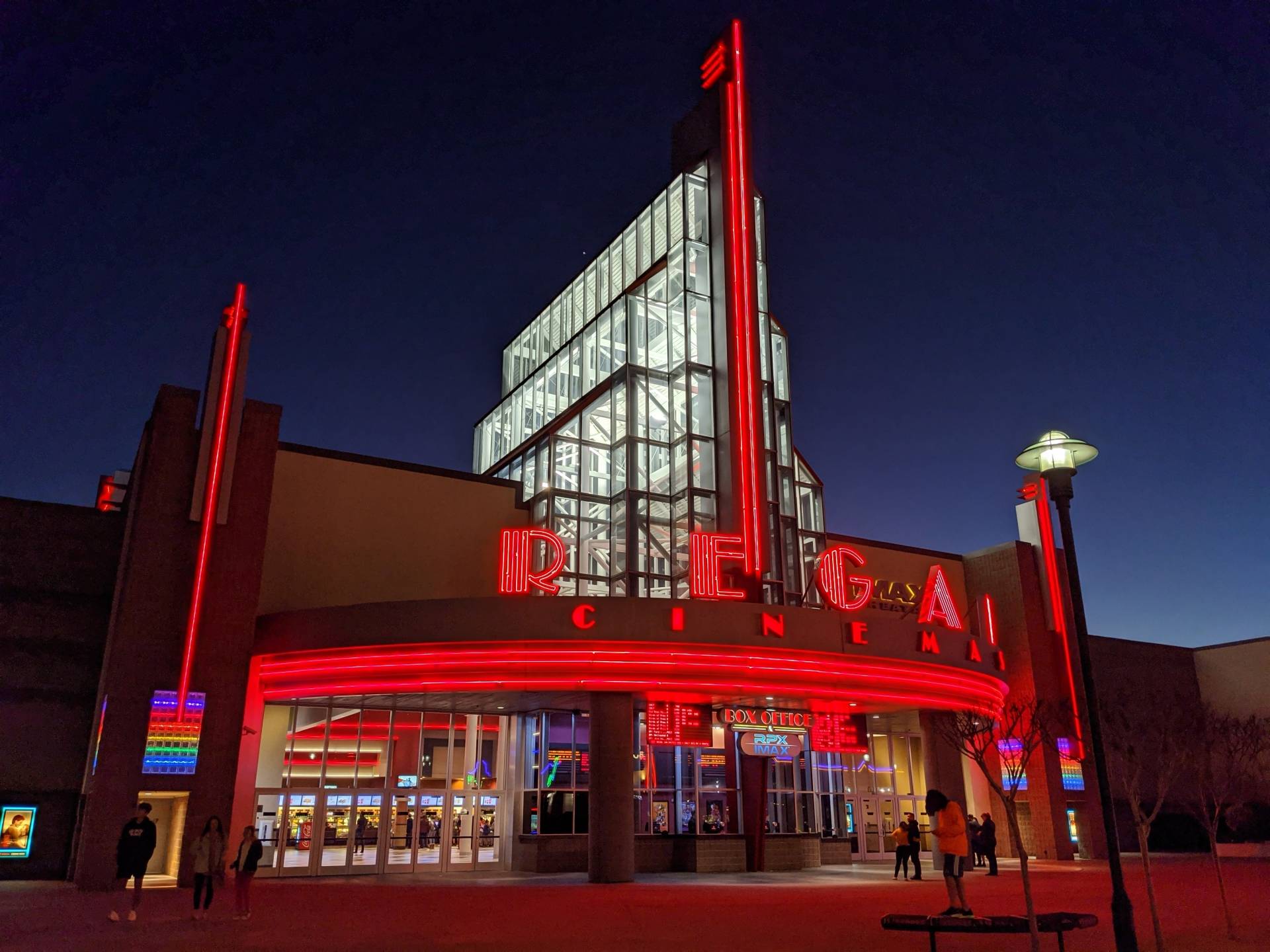 Regal Hacienda Crossings ScreenX, IMAX & RPX