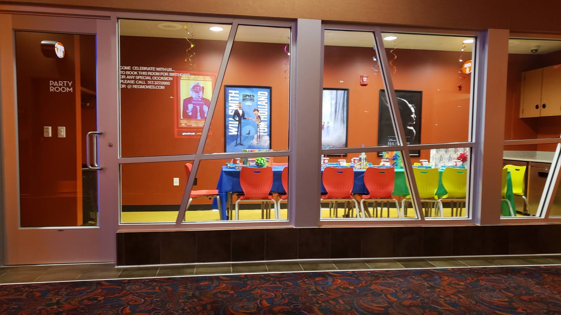 Regal Lansing Mall & RPX