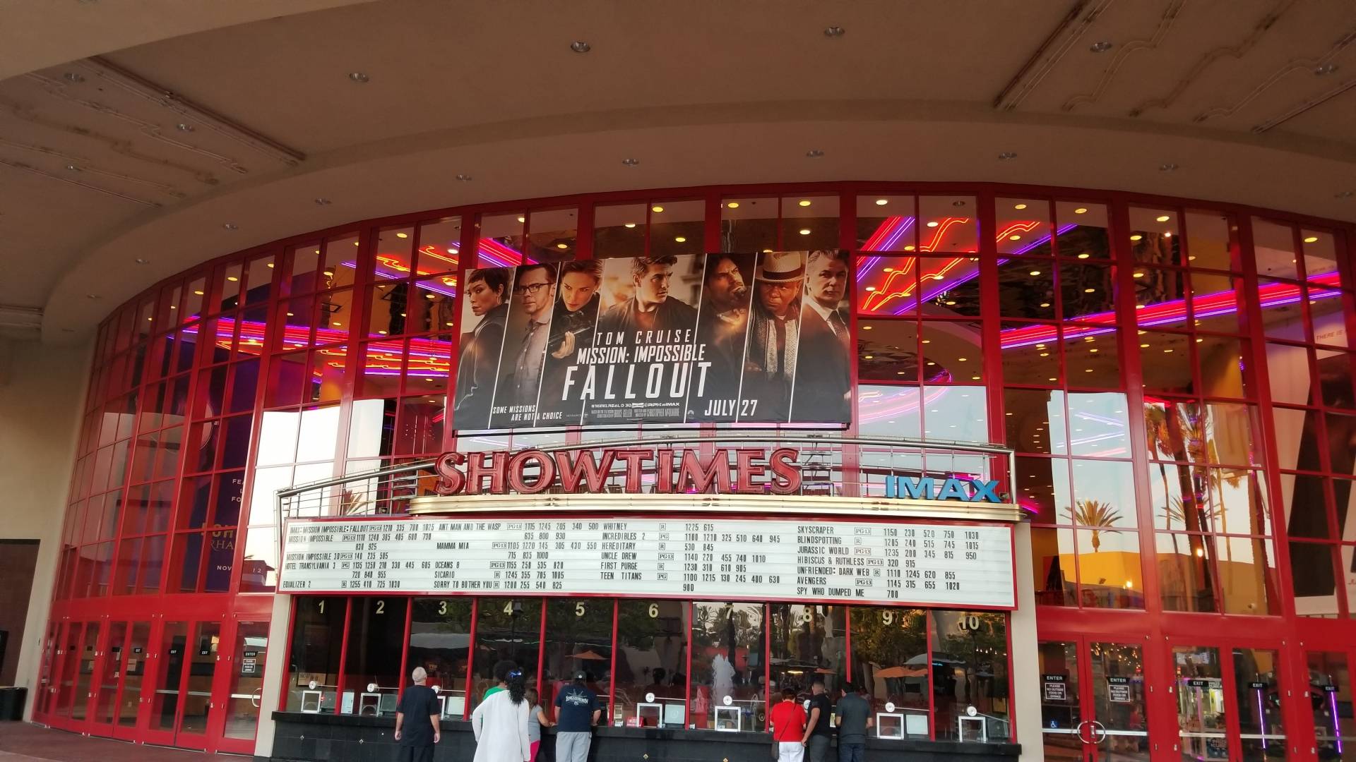Regal Edwards Long Beach ScreenX & IMAX