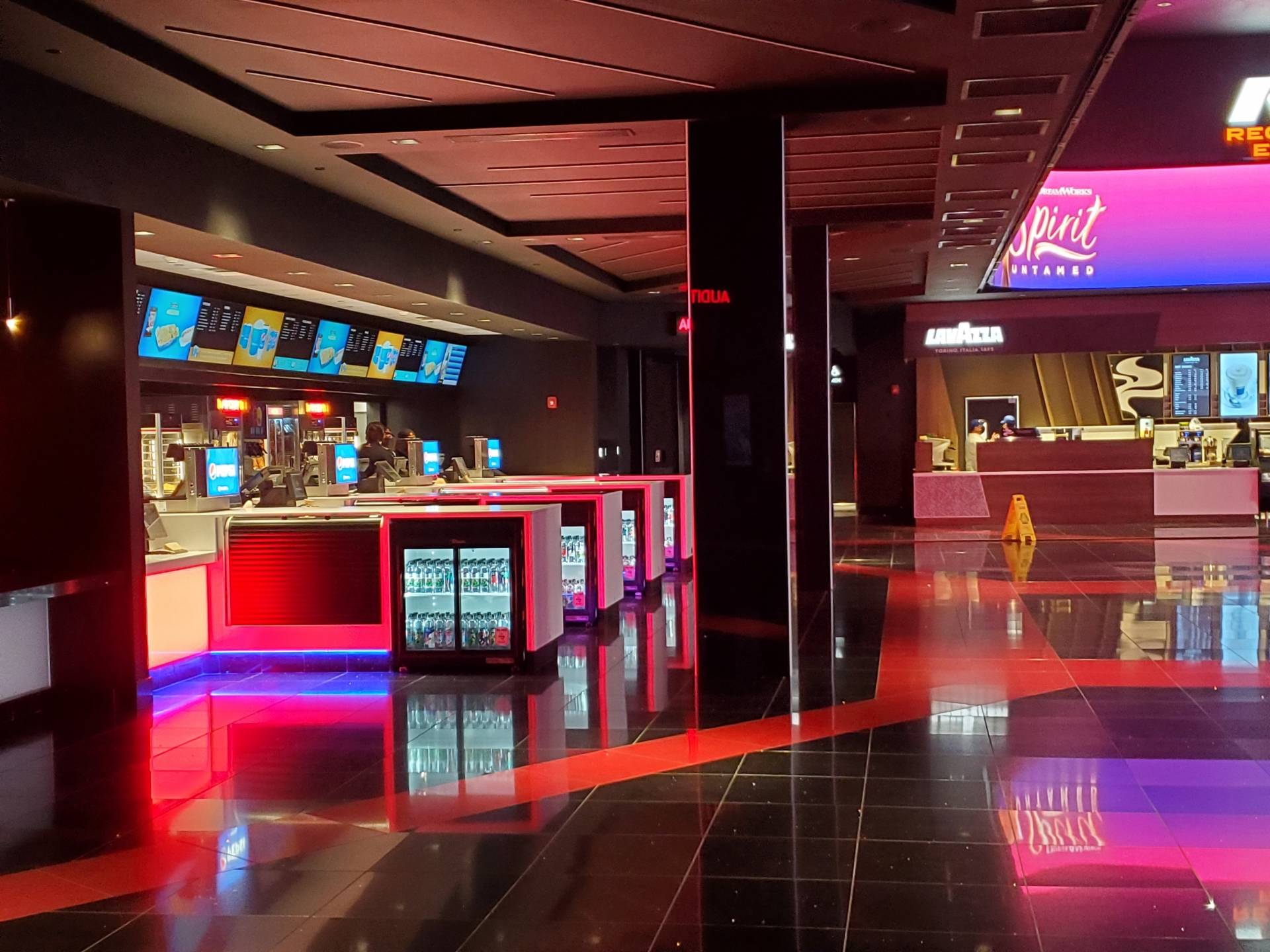 Regal Warrington Crossing ScreenX, 4DX, IMAX & RPX