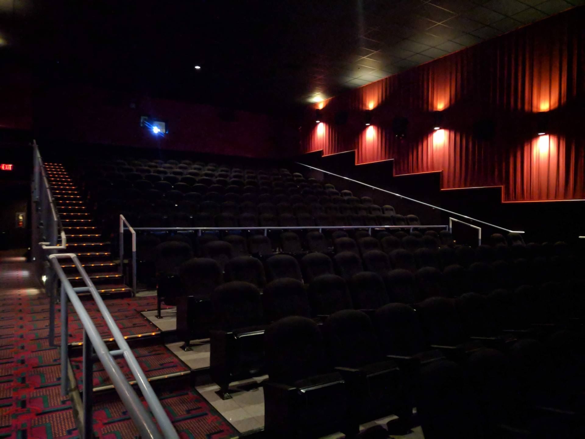 Regal UA Commerce Township