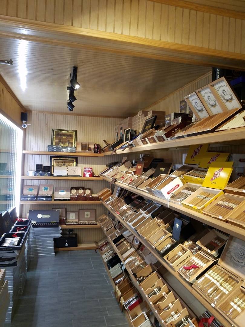 Underground Cigar Shop