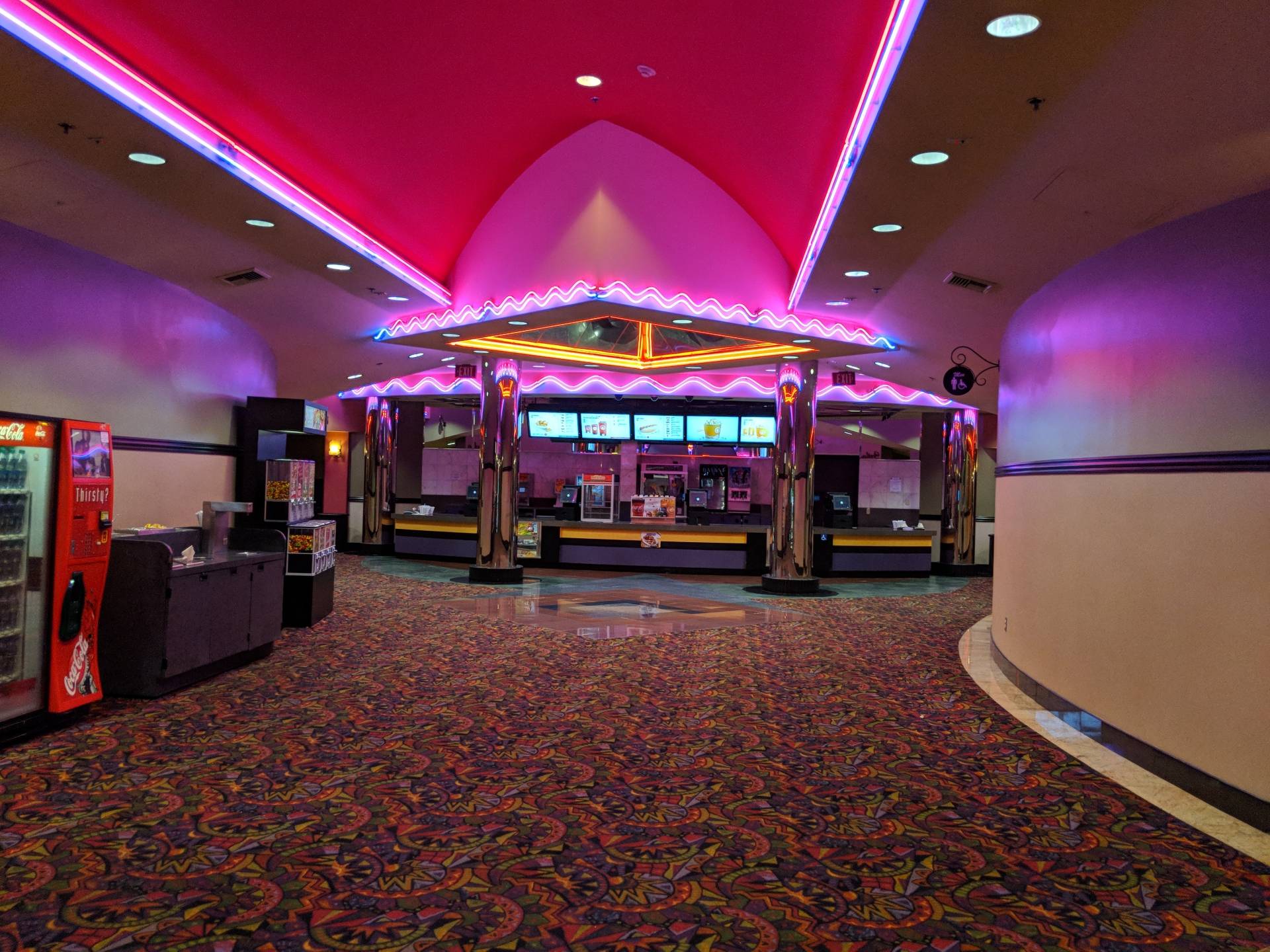 Regal Edwards Long Beach ScreenX & IMAX