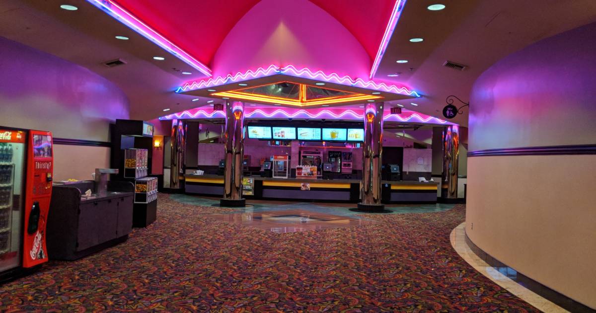 Regal Edwards Long Beach ScreenX & IMAX in Long Beach: contact details ...