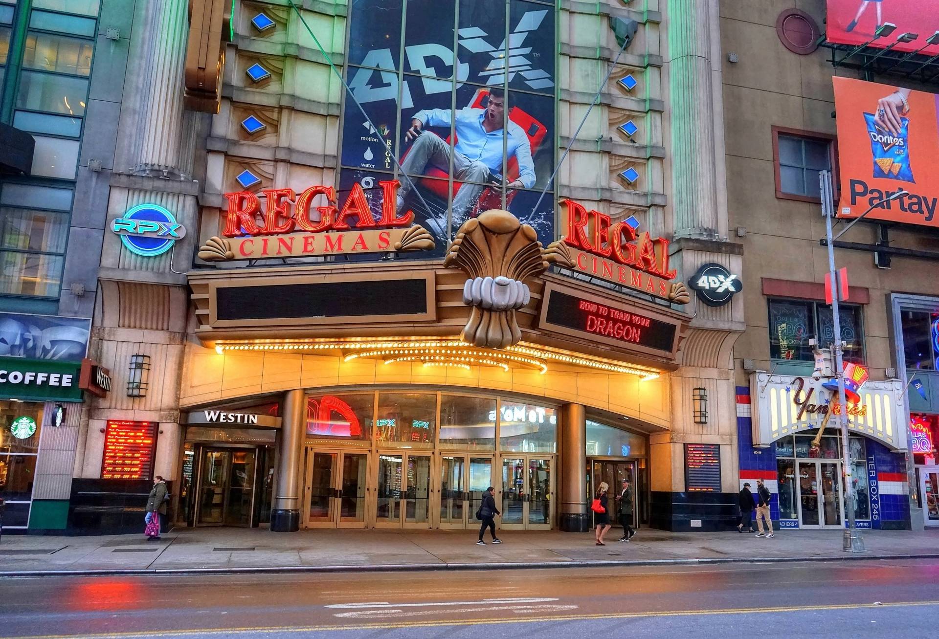 Regal E-Walk 4DX & RPX