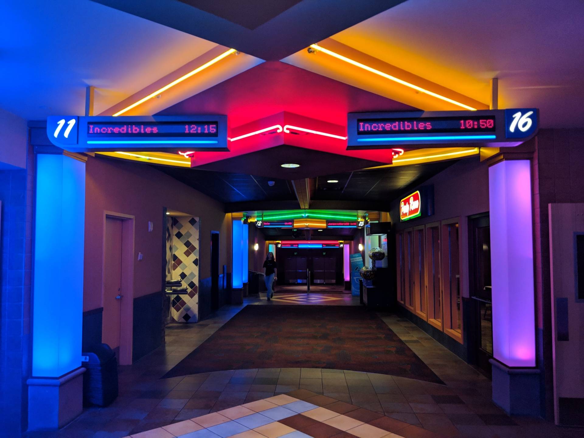 Regal Deerfield Town Center & RPX