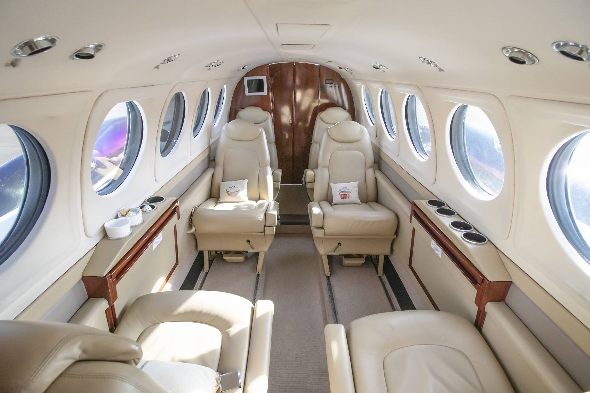 Fast Private Jet