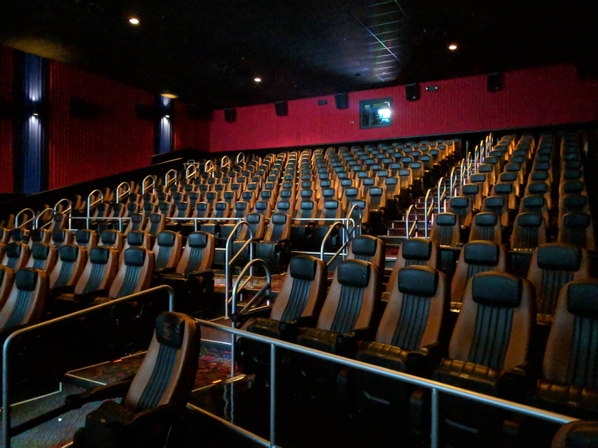 Regal Natomas Marketplace ScreenX