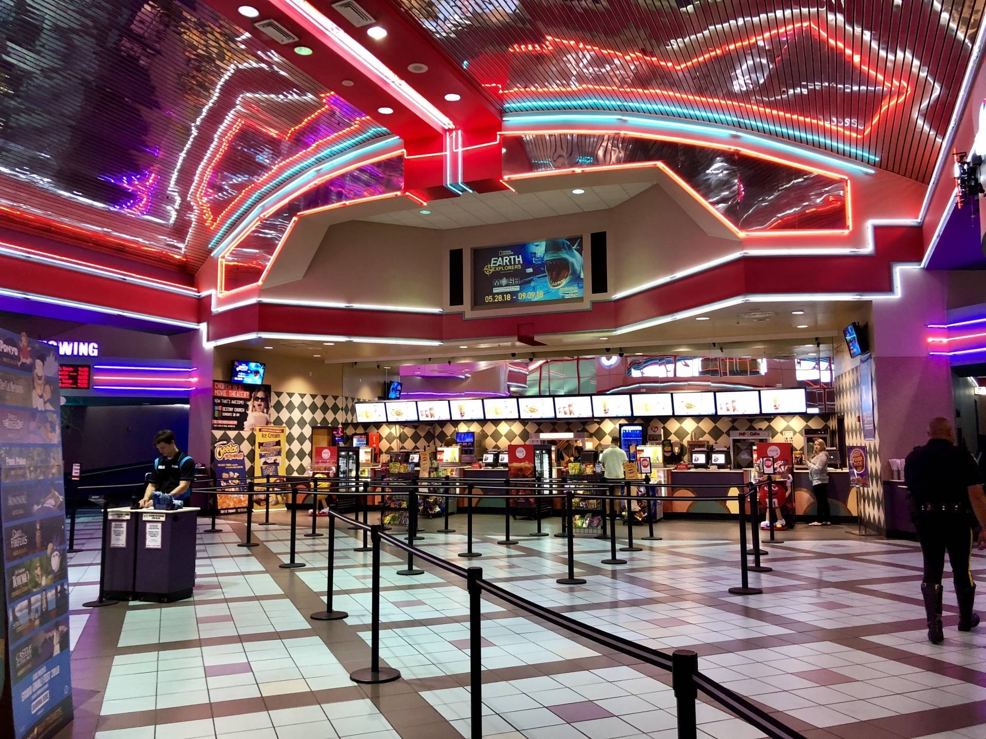 Regal Avenues 4DX & RPX