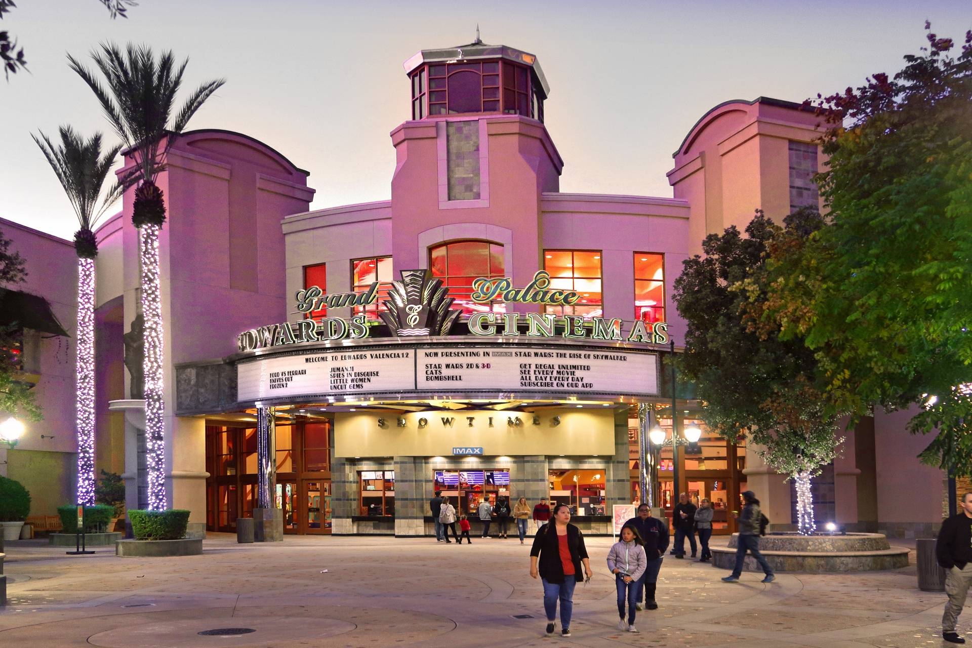 Regal Edwards Valencia ScreenX & IMAX