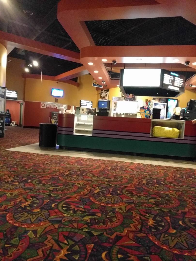 Regal Hooksett