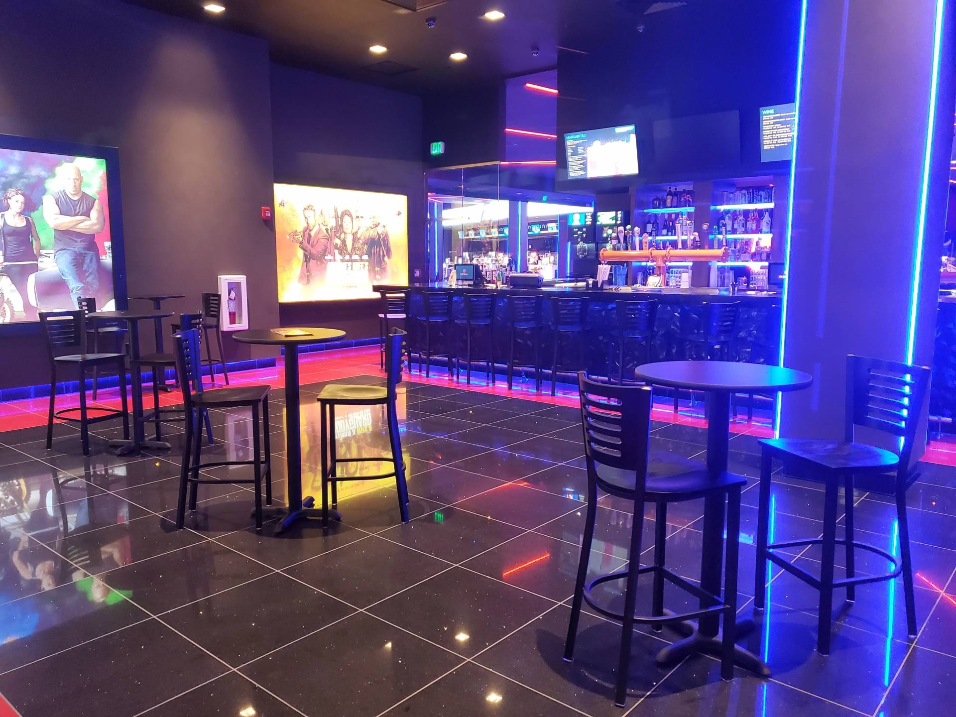 Regal Benders Landing 4DX, ScreenX, RPX & VIP