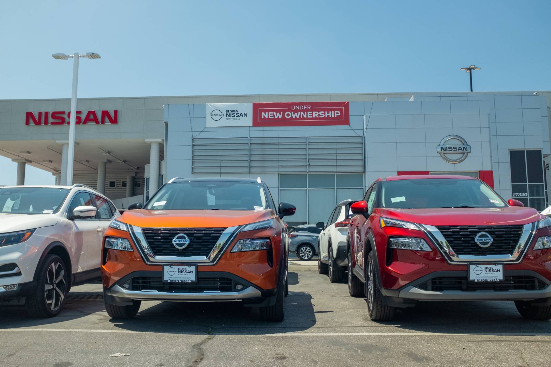 HGreg.com Nissan Puente Hills