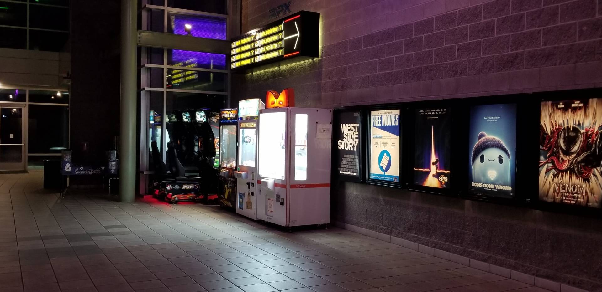 Regal Lakewood & RPX