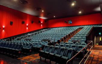 Regal Foothill Towne Center