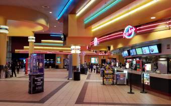 Regal Foothill Towne Center