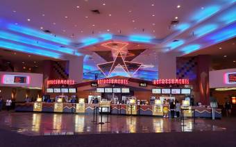 Regal Manchester - Fresno