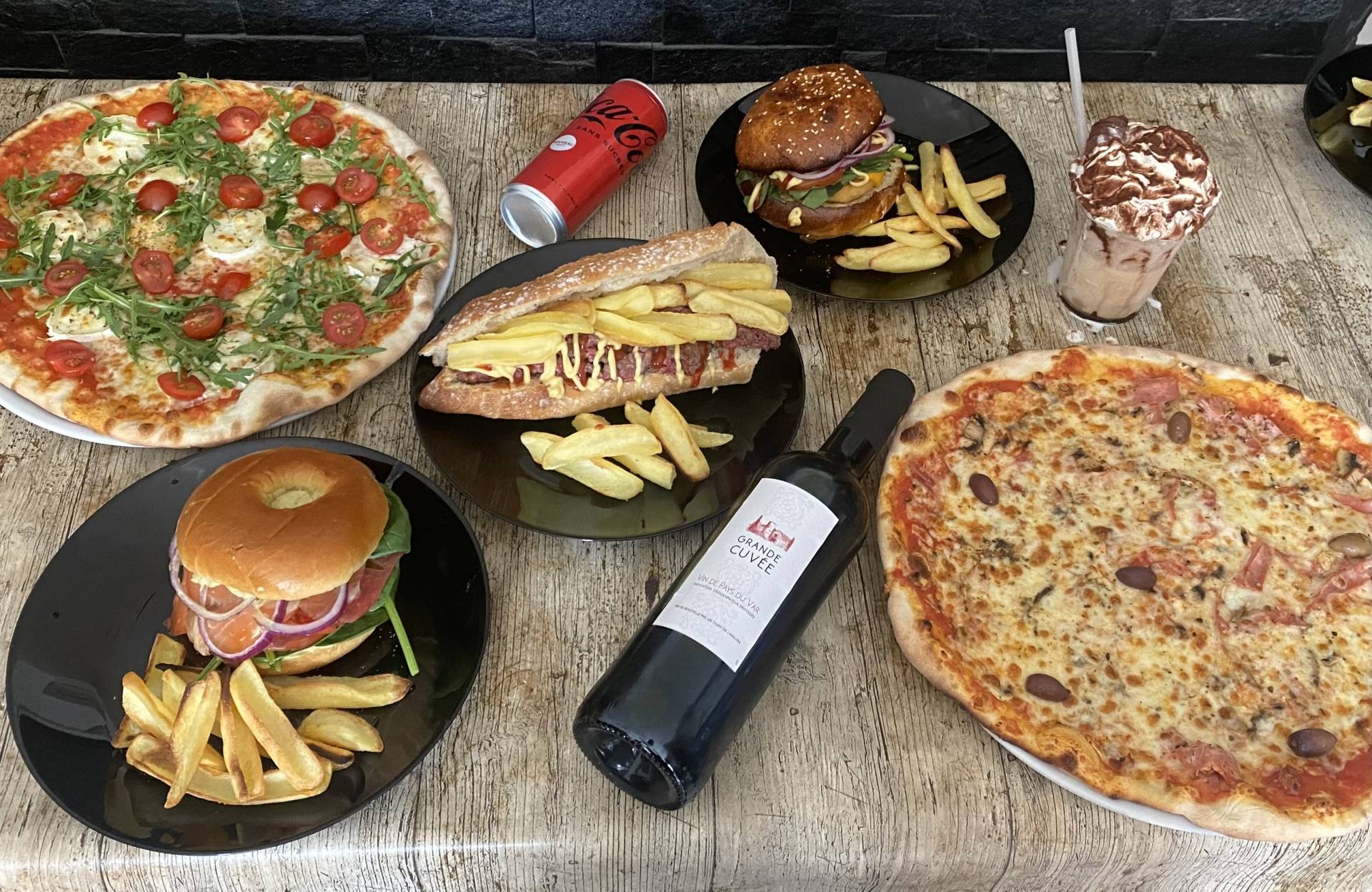 International-Pizza & Burgers