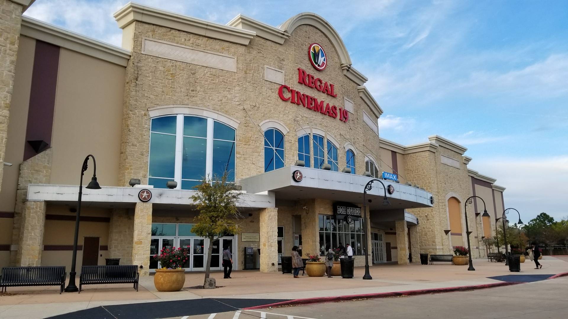 Regal Lone Star IMAX & RPX