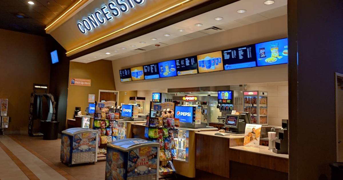 Regal Wekiva Riverwalk in Apopka contact details, crypto payment methods