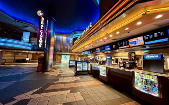 Regal E-Walk 4DX & RPX
