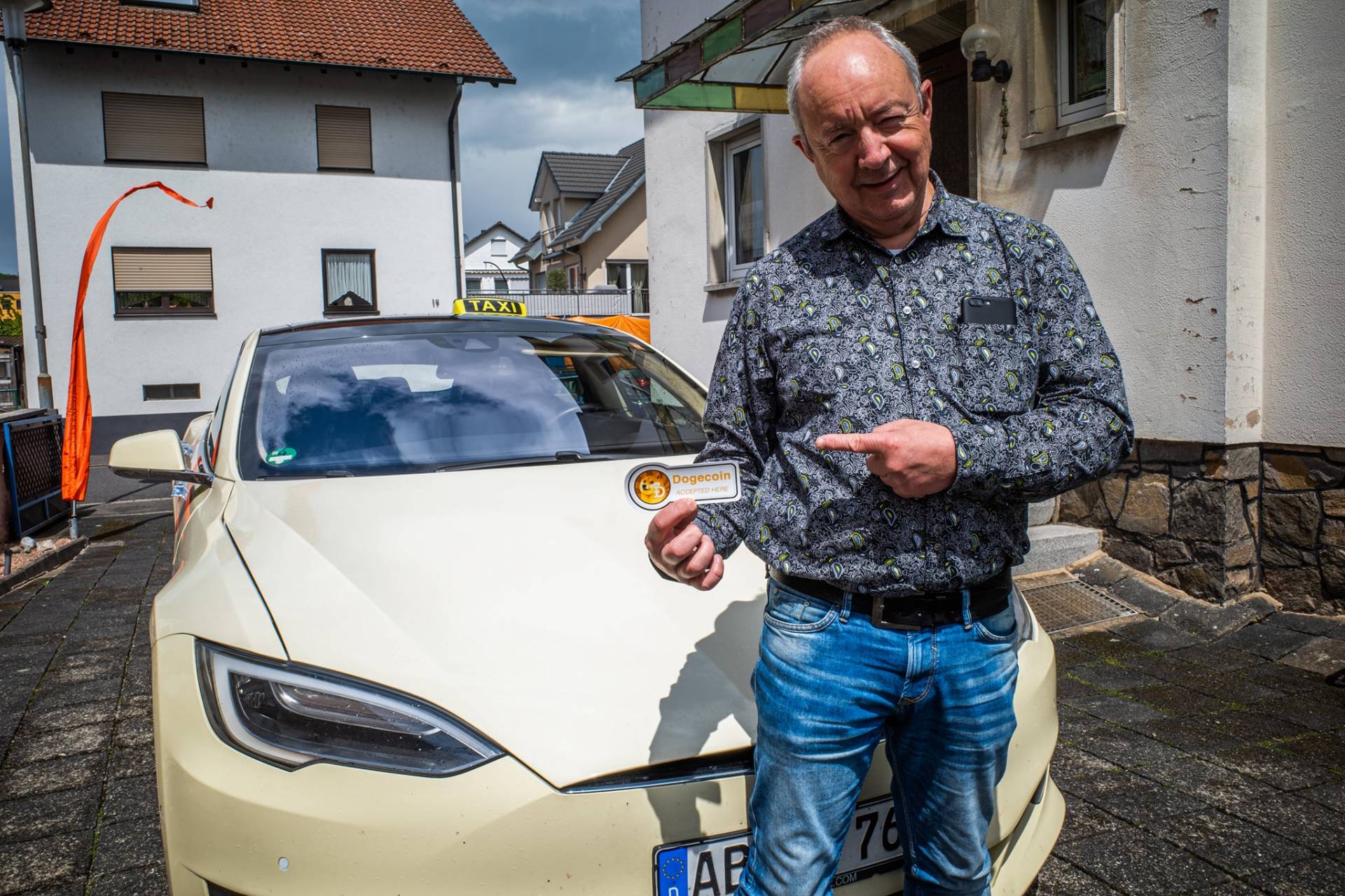 Tesla Taxi