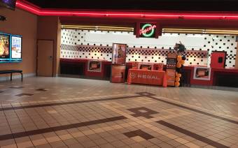 Regal Barn Plaza