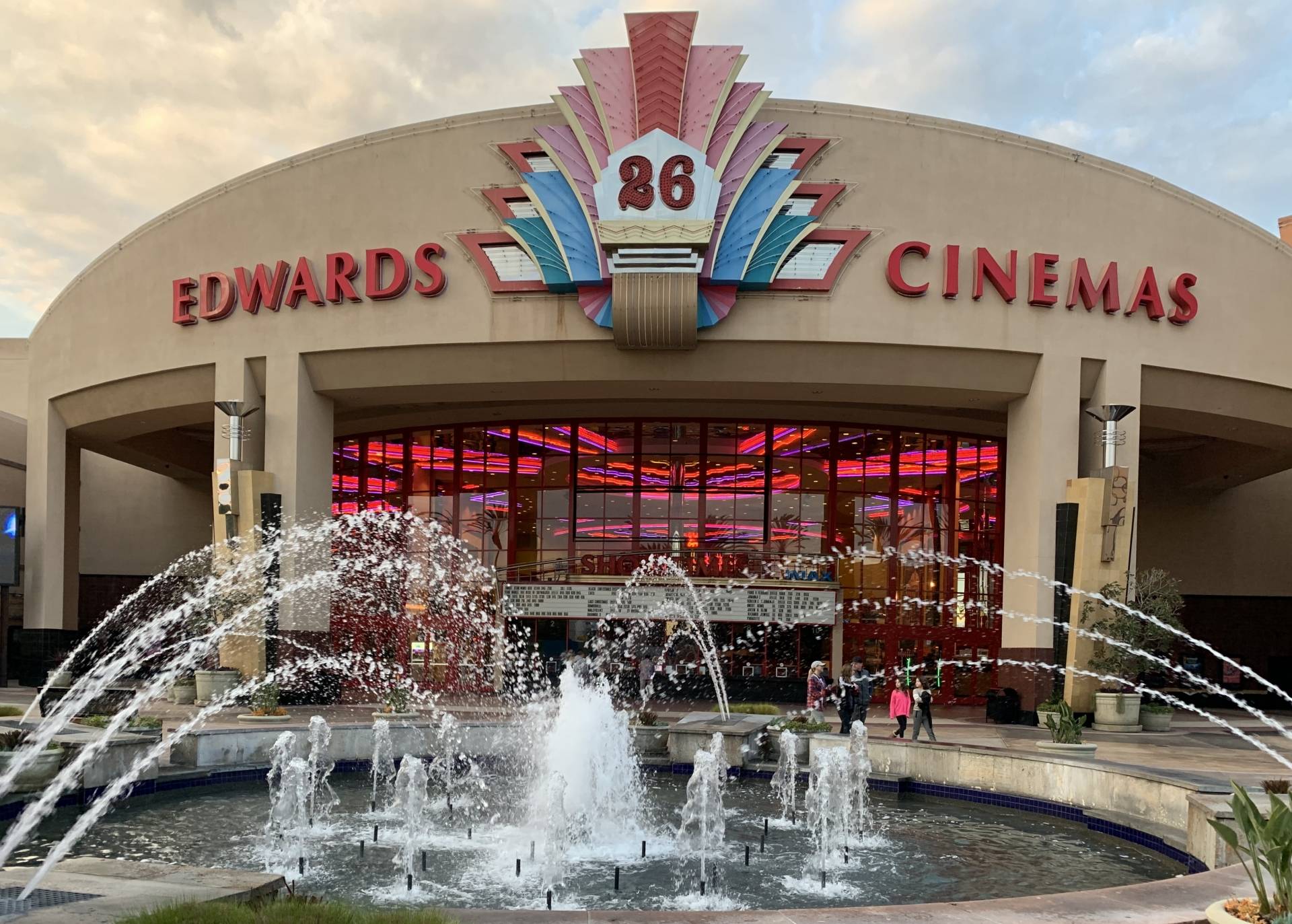 Regal Edwards Long Beach ScreenX & IMAX